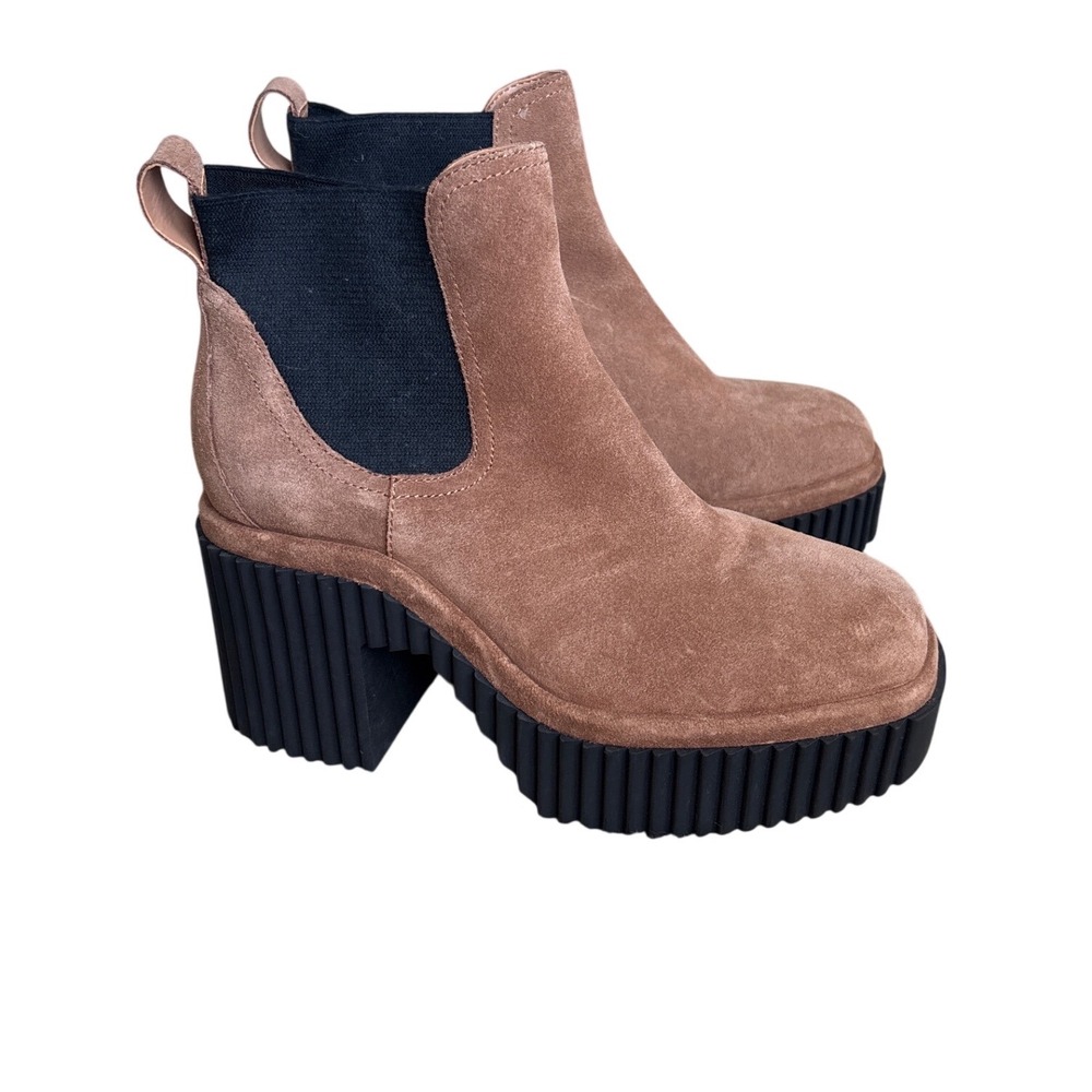Gianni Bini Like New Suede Ryker Lug Sole Platform Bootie - Picture 4 of 5
